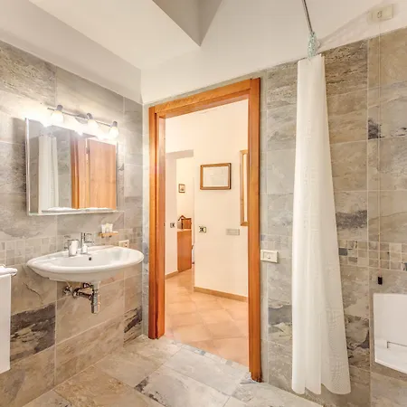 Gea Di Vulcano Ρώμη