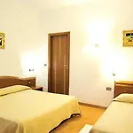 Gea Di Vulcano Hotel